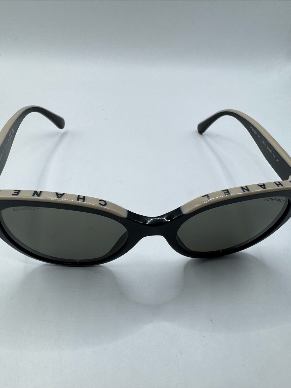 CHANEL 5414 Two-Tone Cat Eye Sunglasses - Black and Beige Trim - Picture 2 of 6